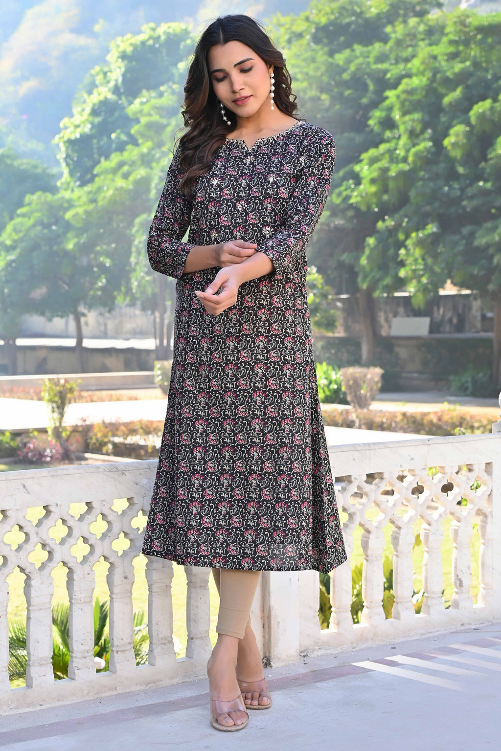 black-floral-printed-pure-cotton-straight-kurti.jpg
