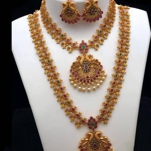 LAFORWORD Multi Color Alloy Necklace Set ( Pack of 1 )