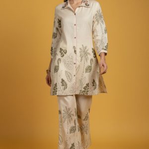 Off White Pure Cotton Flex Top Bottom Set with Floral Designs