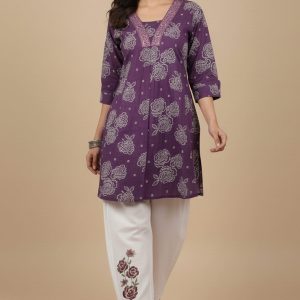 Purple Pure Cotton Flex Top Bottom Suit Set Featuring Bandhani Design