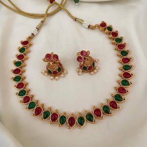 Shree Laxmi Creation Golden Alloy Necklace Set ( Pack of 1 )