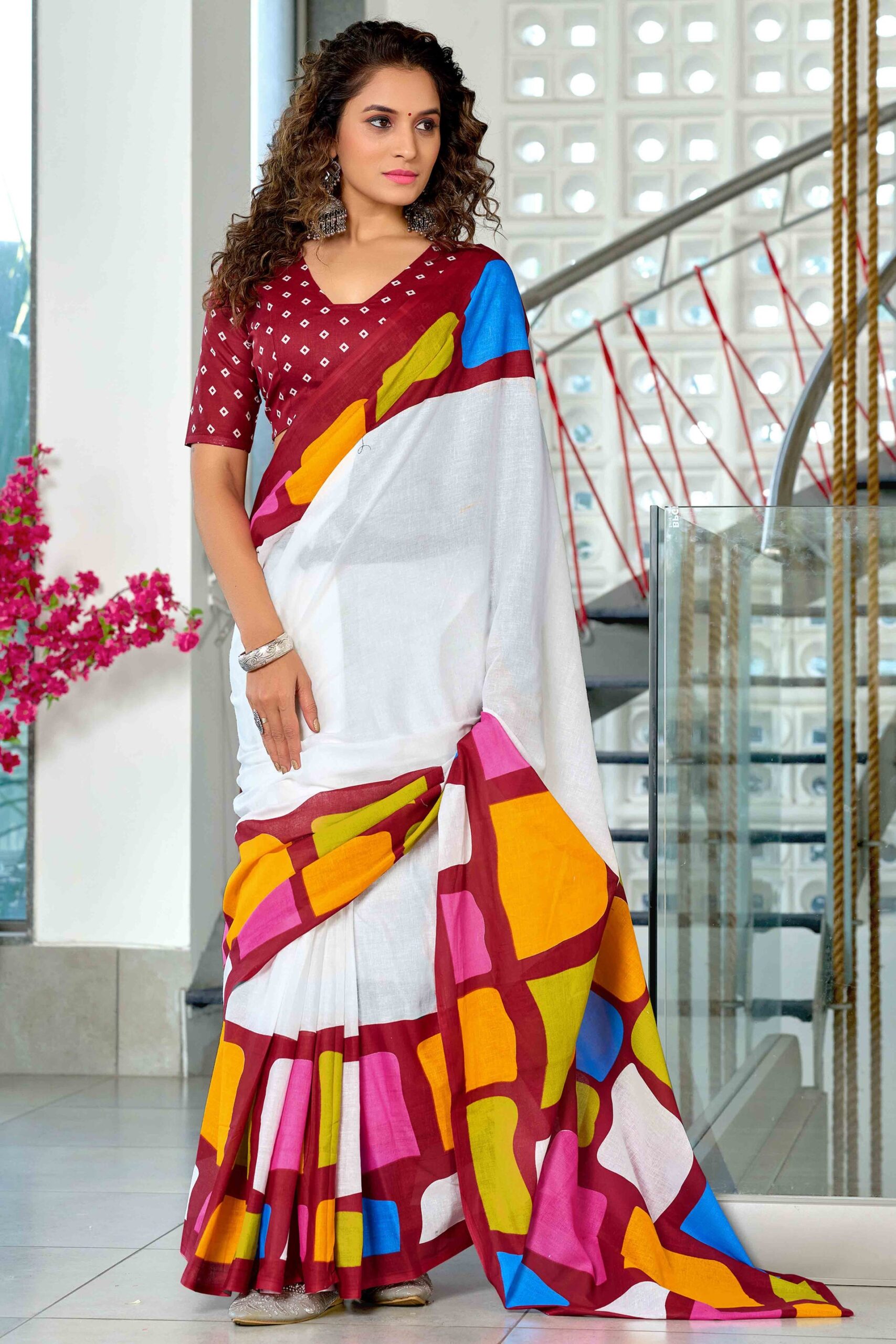 white-pure-cotton-saree-with-traditional-bagru-block-print-scaled-1.jpg